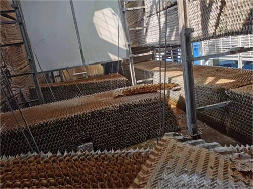 為什么要有選擇玻璃鋼做冷卻塔