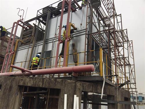 鄭州玻璃鋼冷卻塔的生產(chǎn)制造加工工藝是決策品質(zhì)的必要條件,橫流式玻璃鋼冷卻塔