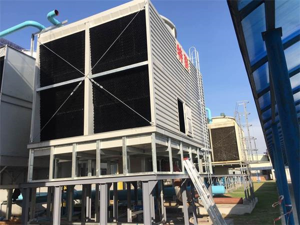 康明冷卻塔講解閉式冷卻塔_溫度傳感器以及它有哪些特點(開式冷卻塔和閉式冷卻塔的區(qū)別)